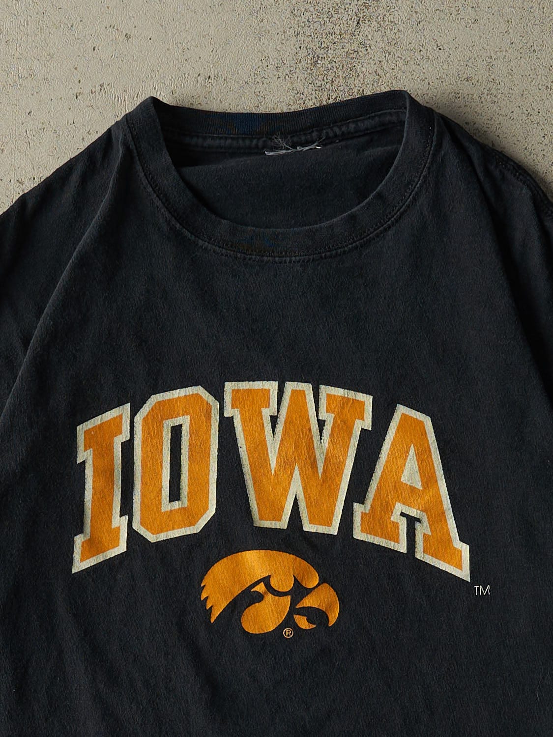Vintage Y2K Faded Black University of Iowa Tee (M/L)