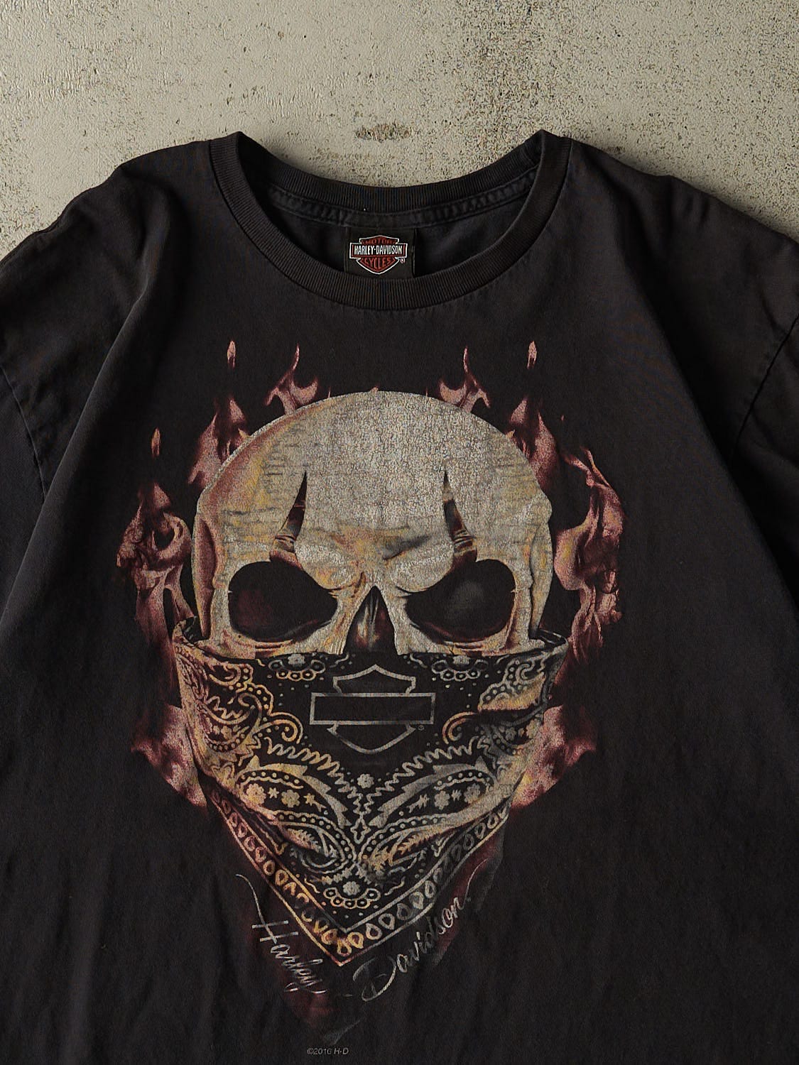 16' Faded Black Harley Davidson Red Deer Alberta Tee (L)