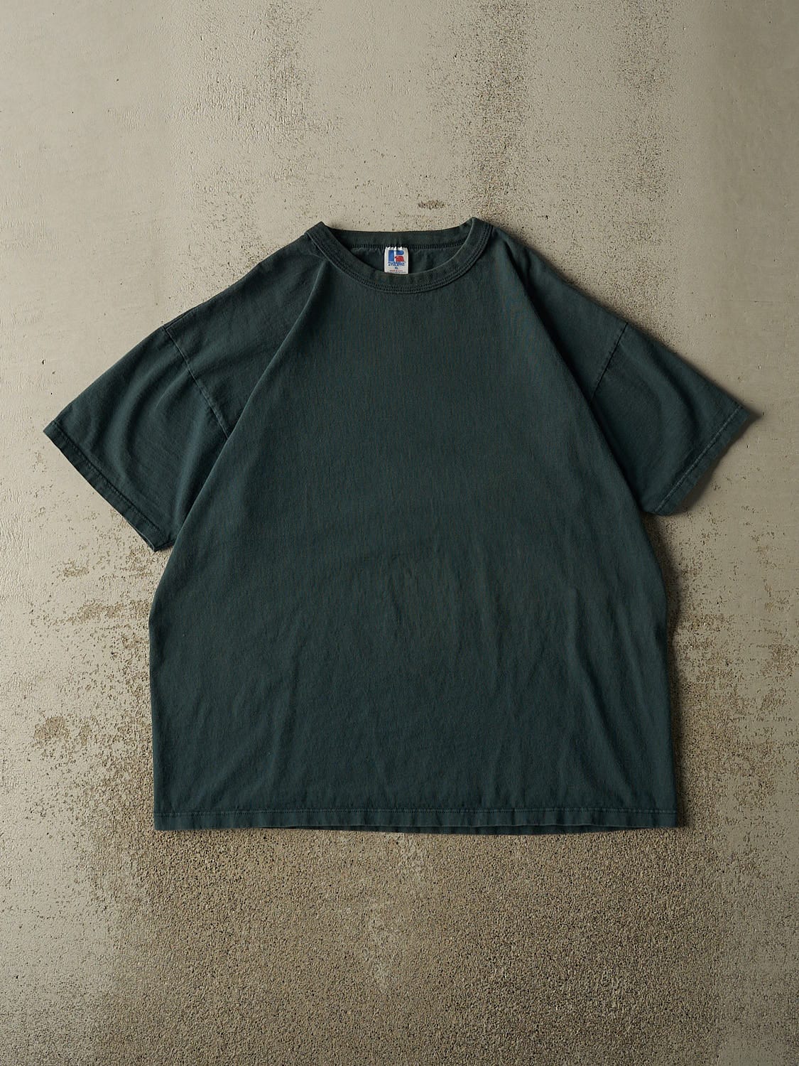 Vintage 90s Sun Faded Green Russell Athletic Blank Tee (L/XL)