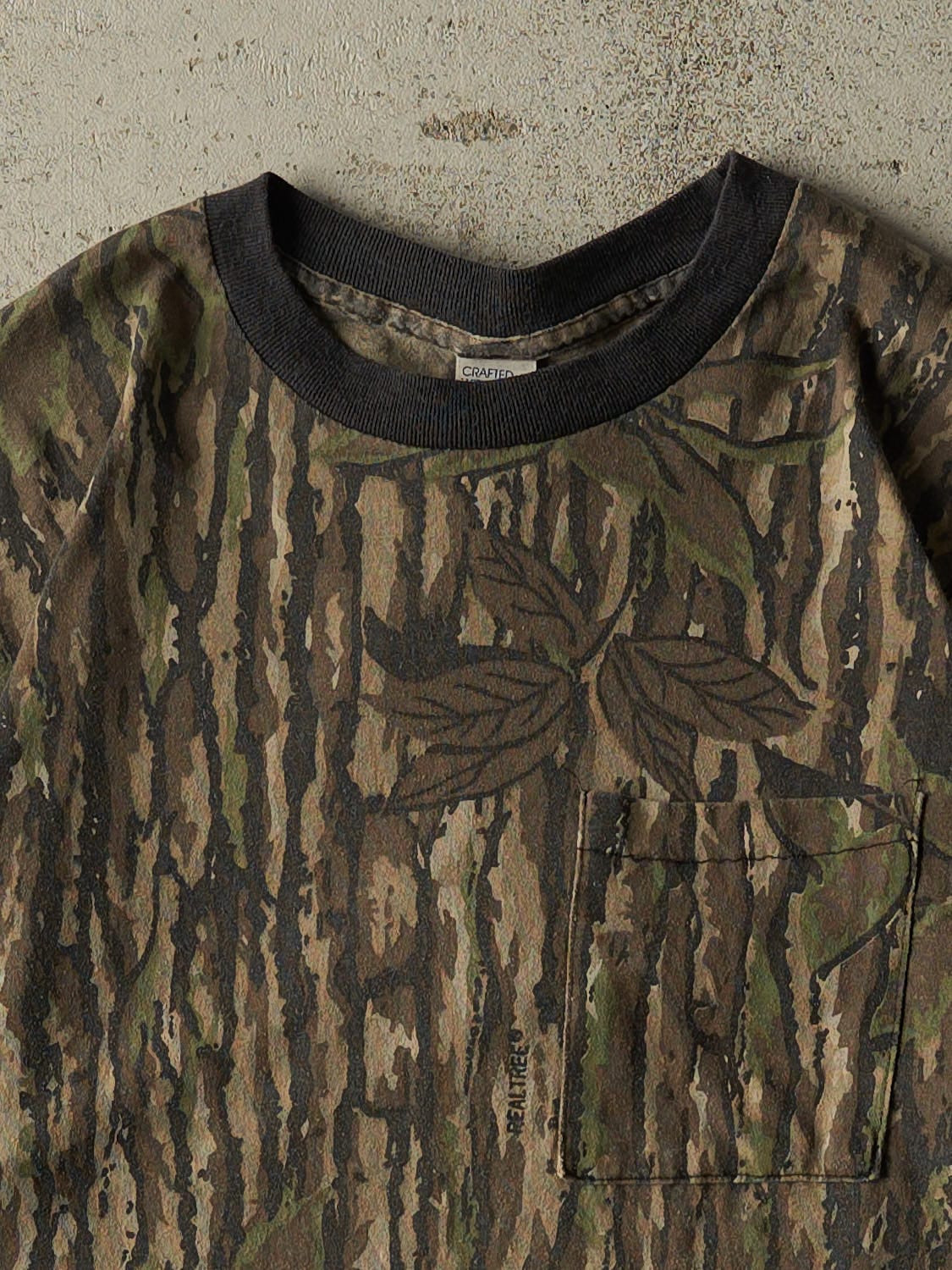 Vintage 80s Camo Realtree Pocket Tee (M/L)