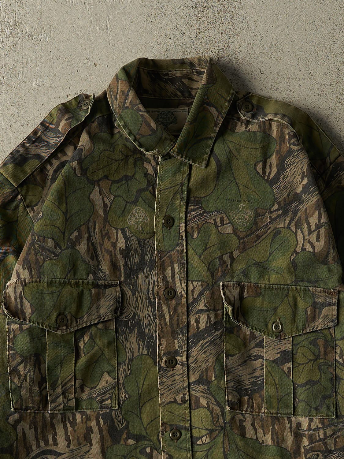 Vintage 90s Camo Mossy Oak Button Up Long Sleeve (L/XL)