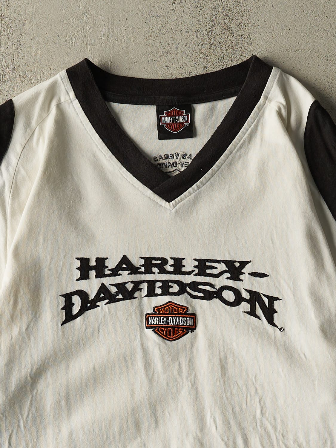 Vintage 90s White Harley Davidson Las Vegas Embroidered Tee (XL)