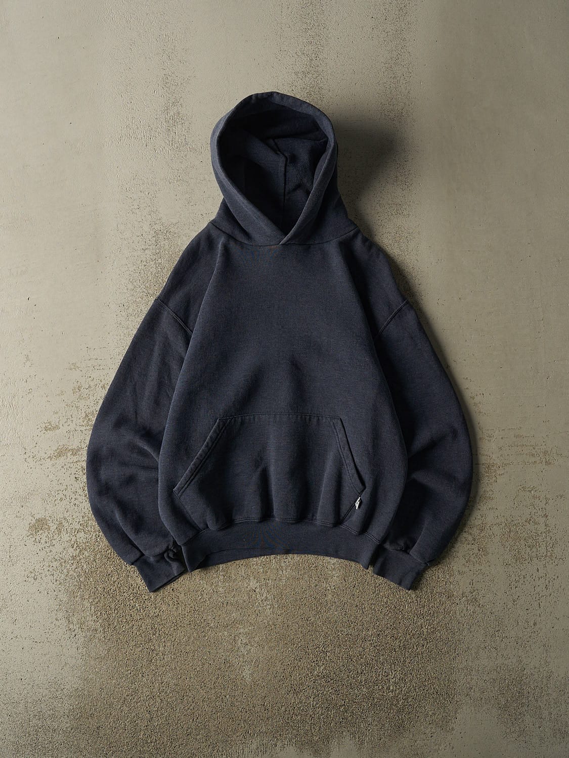 Vintage Y2K Sun Faded Navy Russell Athletic Blank Hoodie (S/M)
