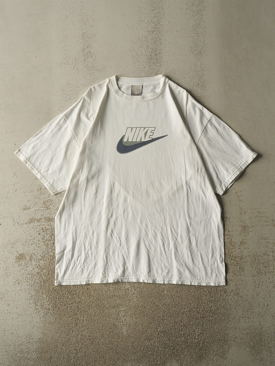 Vintage Y2K White Nike Logo Tee (XXL)