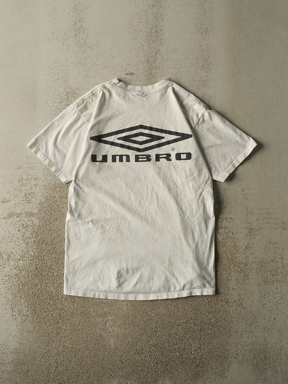 Vintage 90s Beige Umbro Tee (M/L)