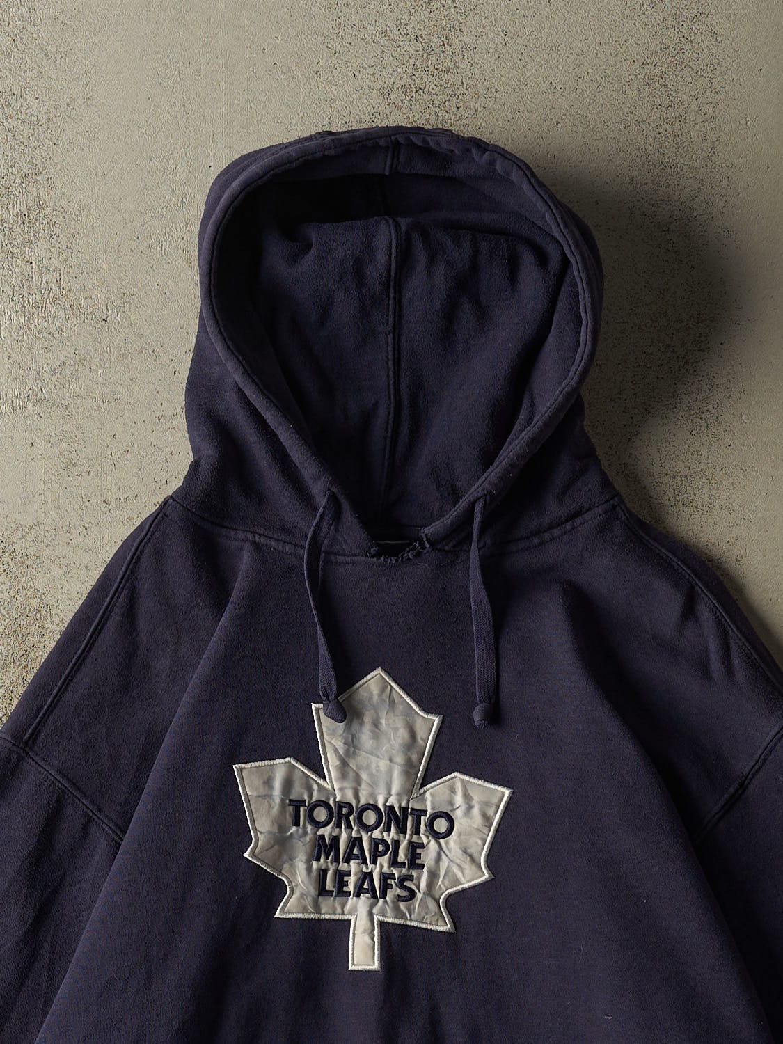 Vintage Y2K Navy Blue Toronto Maple Leafs Hoodie (XL)