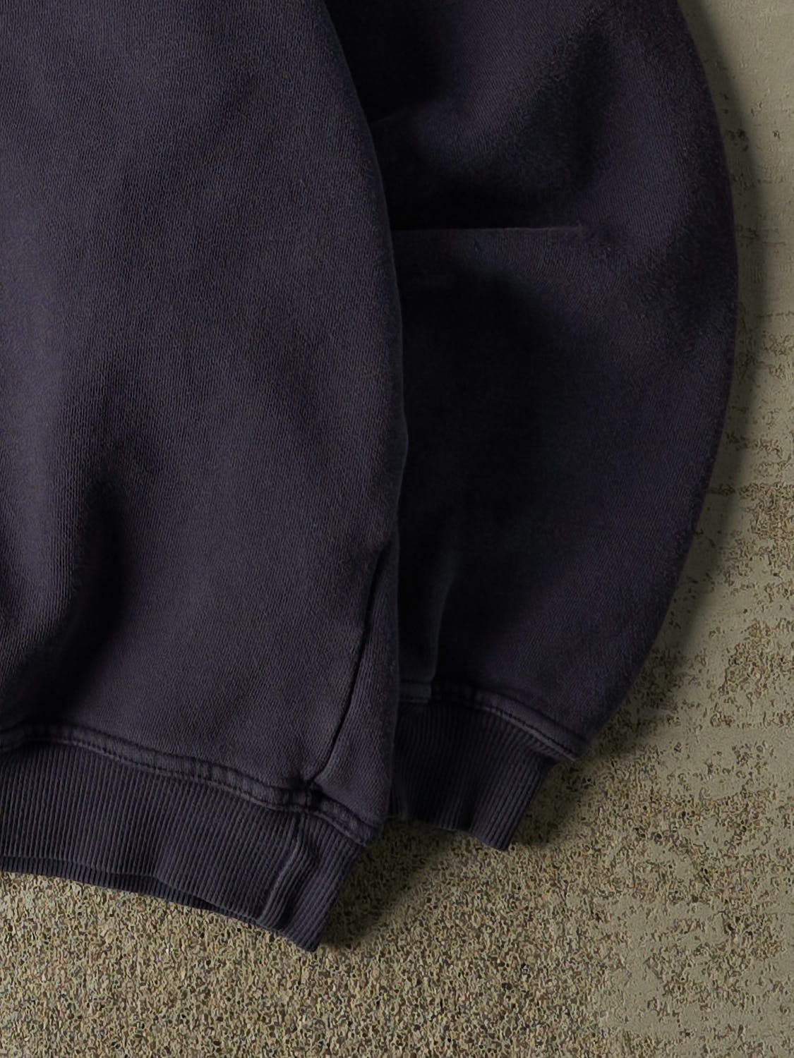 Vintage 90s Navy Blue Fila Embroidered Crewneck (M/L)