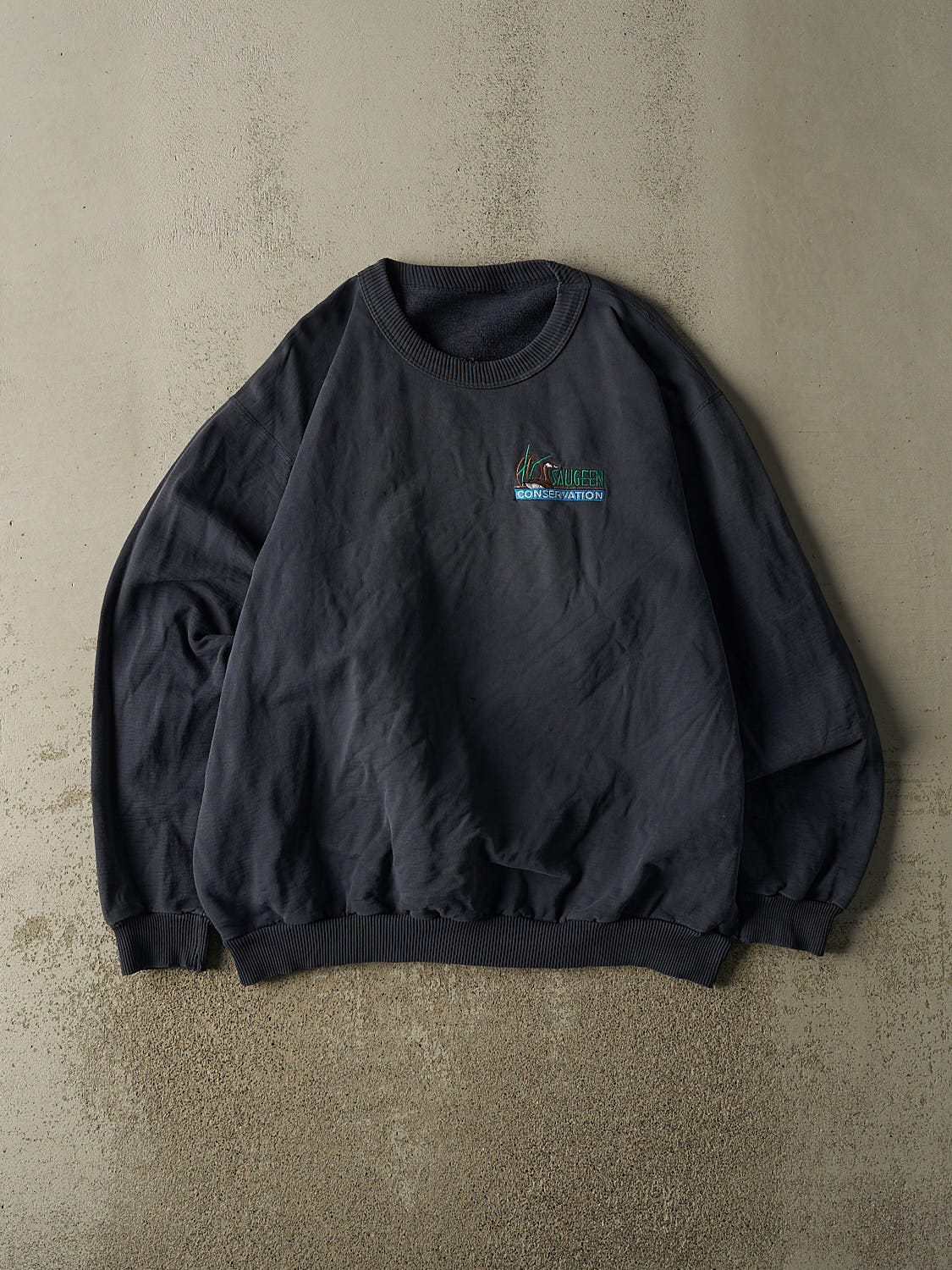 Vintage Y2K Navy Blue Saugeen Conservation Crewneck (XL/XXL)