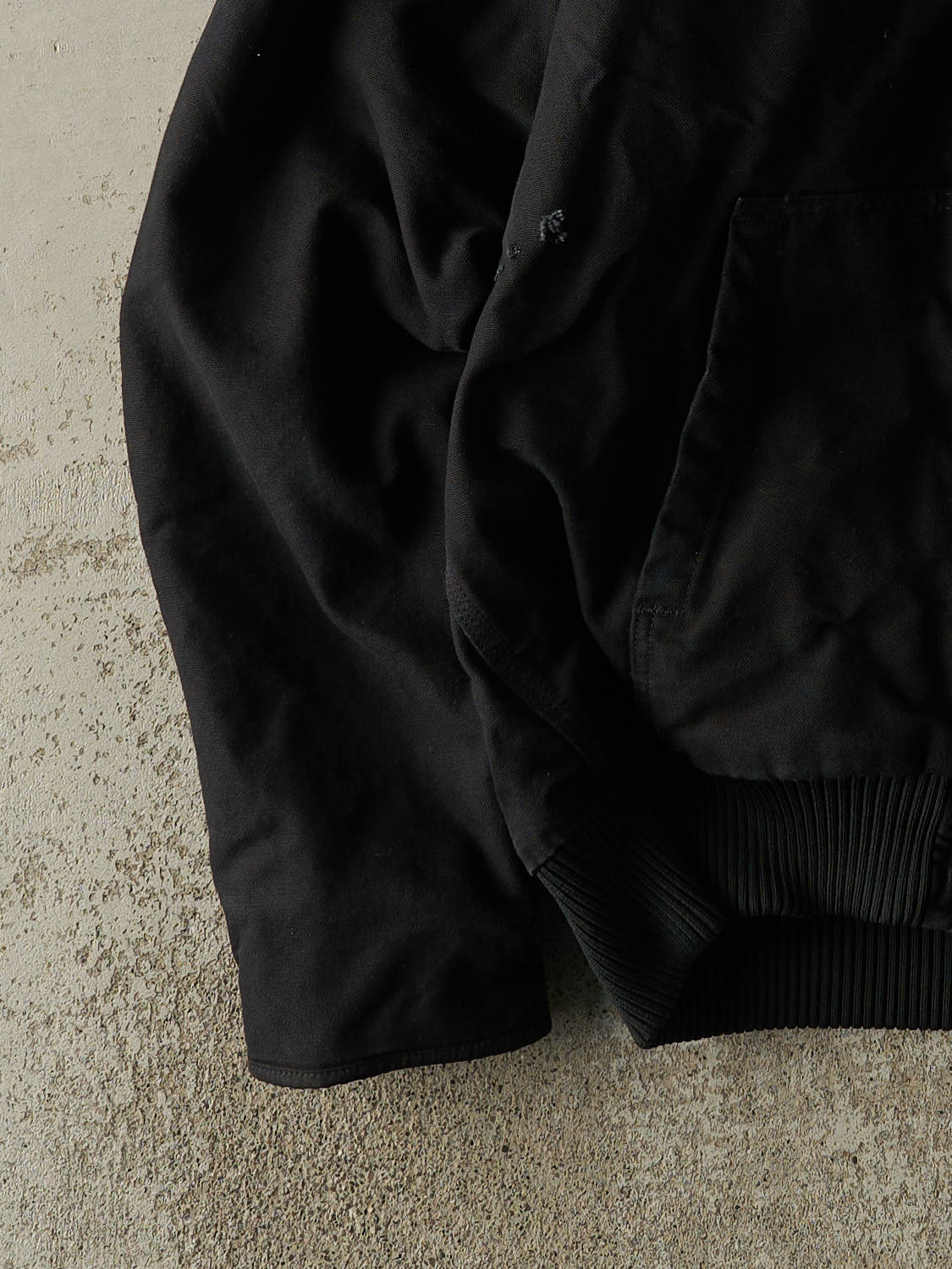 Vintage Y2K Black Carhartt Hooded Active Jacket (L/XL)