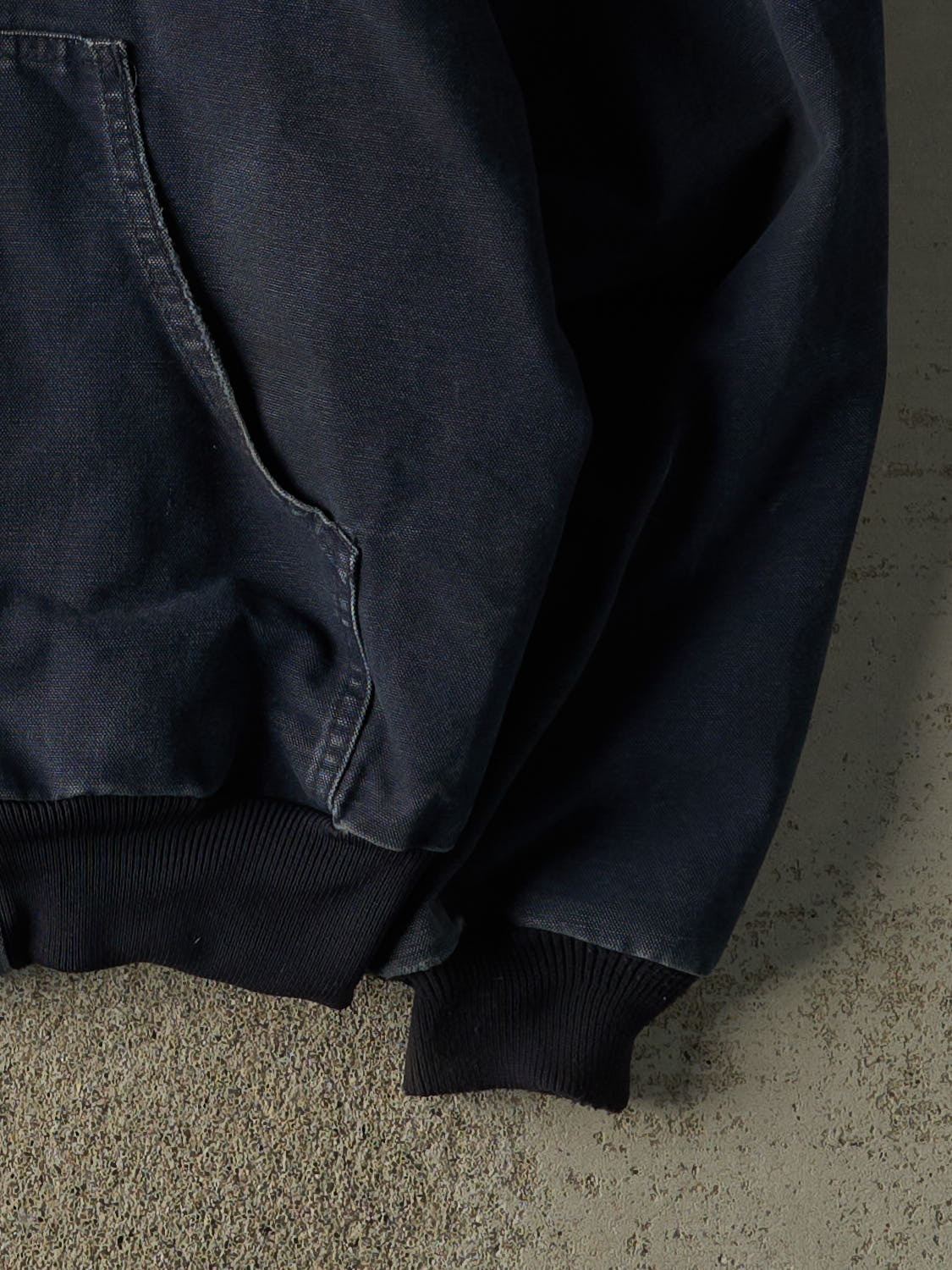 Vintage 90s Sun Faded Navy Carhartt Hooded Active Jacket (L/XL)