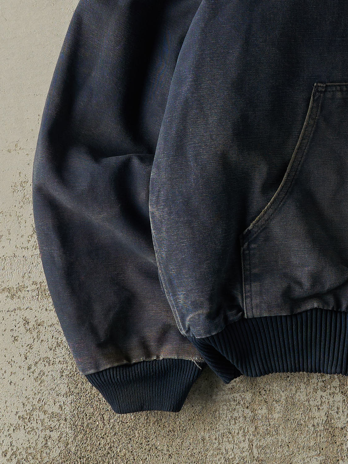 Vintage 90s Sun Faded Navy Carhartt Hooded Active Jacket (L/XL)
