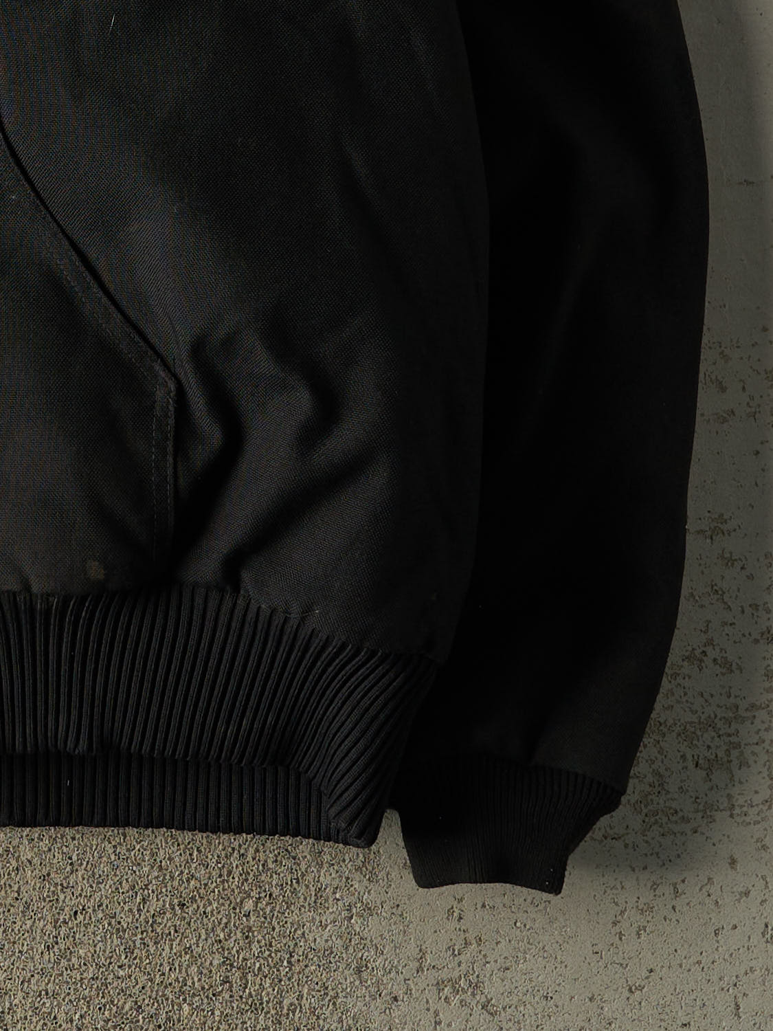 Vintage Y2K Black Carhartt Embroidered Hooded Active Jacket (XXL)