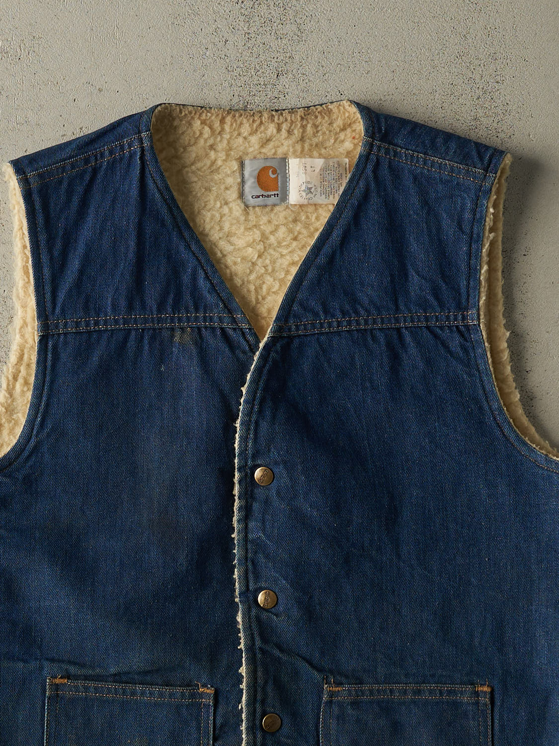 Vintage 80s Dark Wash Carhartt Sherpa Lined Denim Vest (M/L)