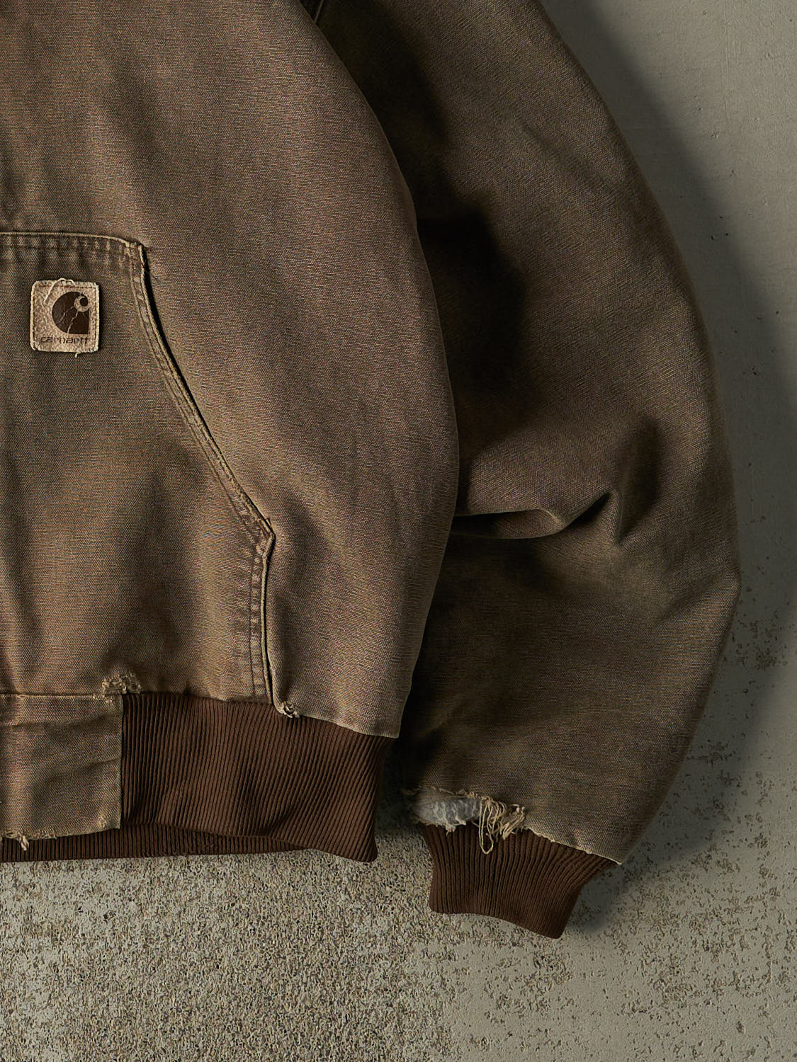 Vintage 90s Sun Faded Brown Carhartt Hooded Active Jacket (M/L)