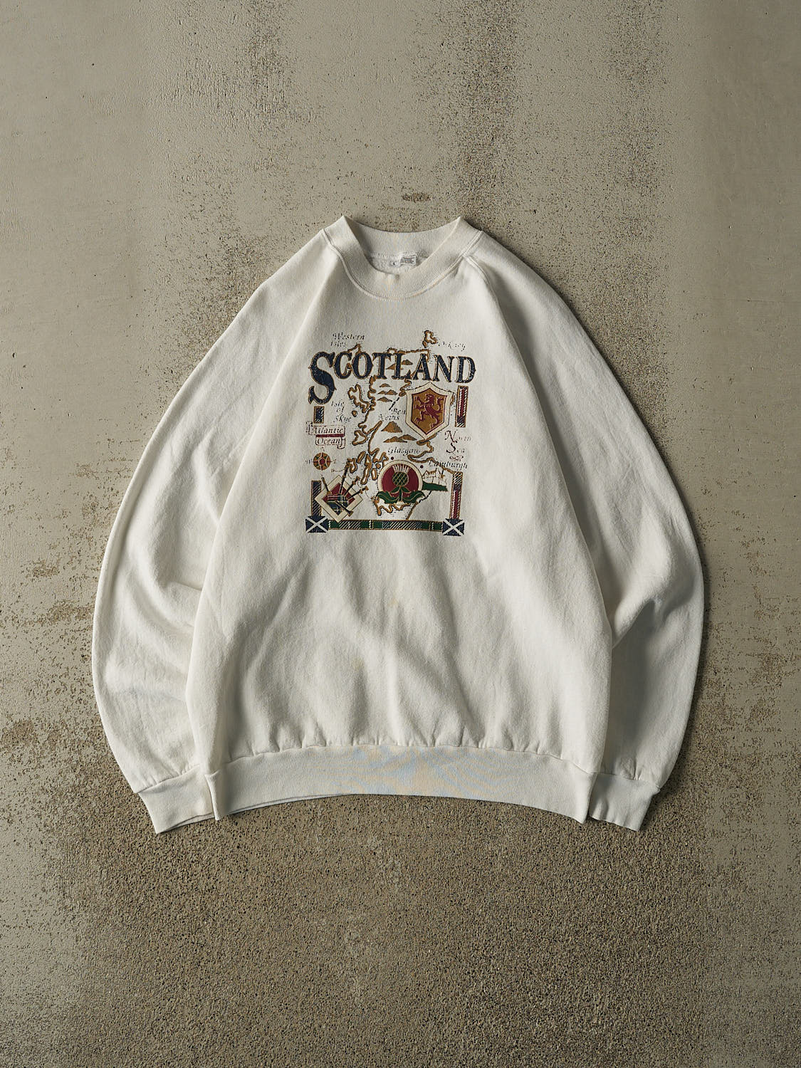 Vintage 80s White Scotland Crewneck (M)