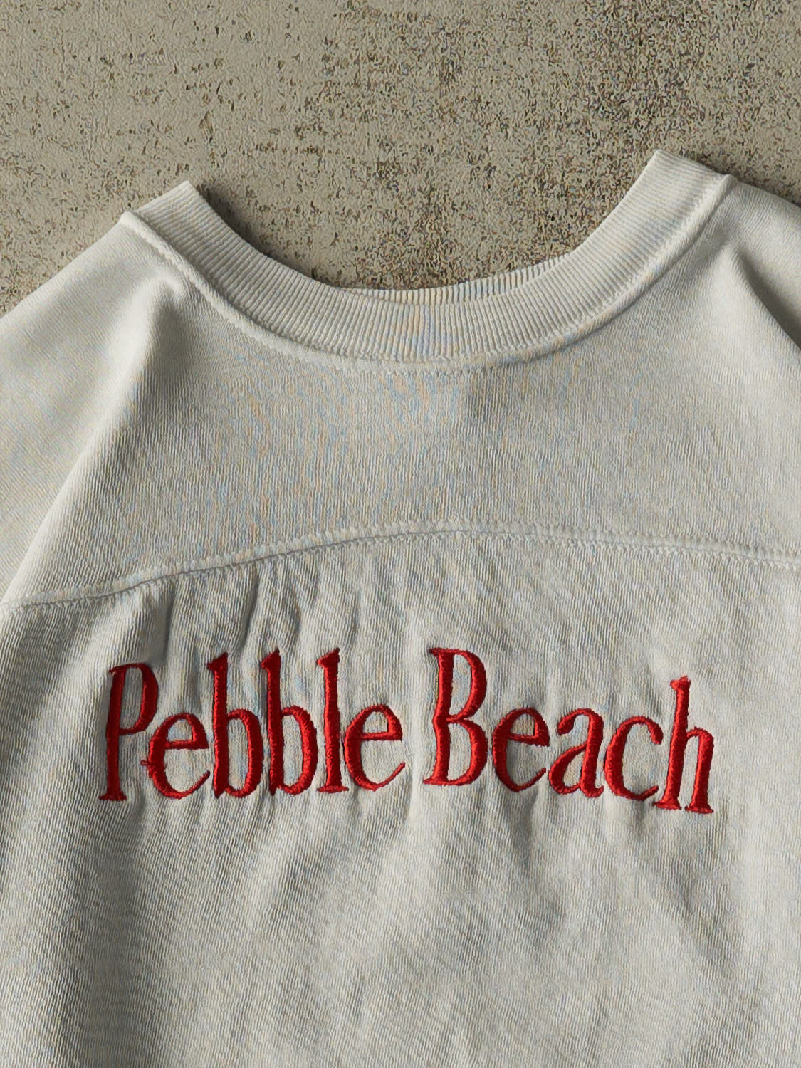 Vintage 90s White Pebble Beach Embroidered Crewneck (M)