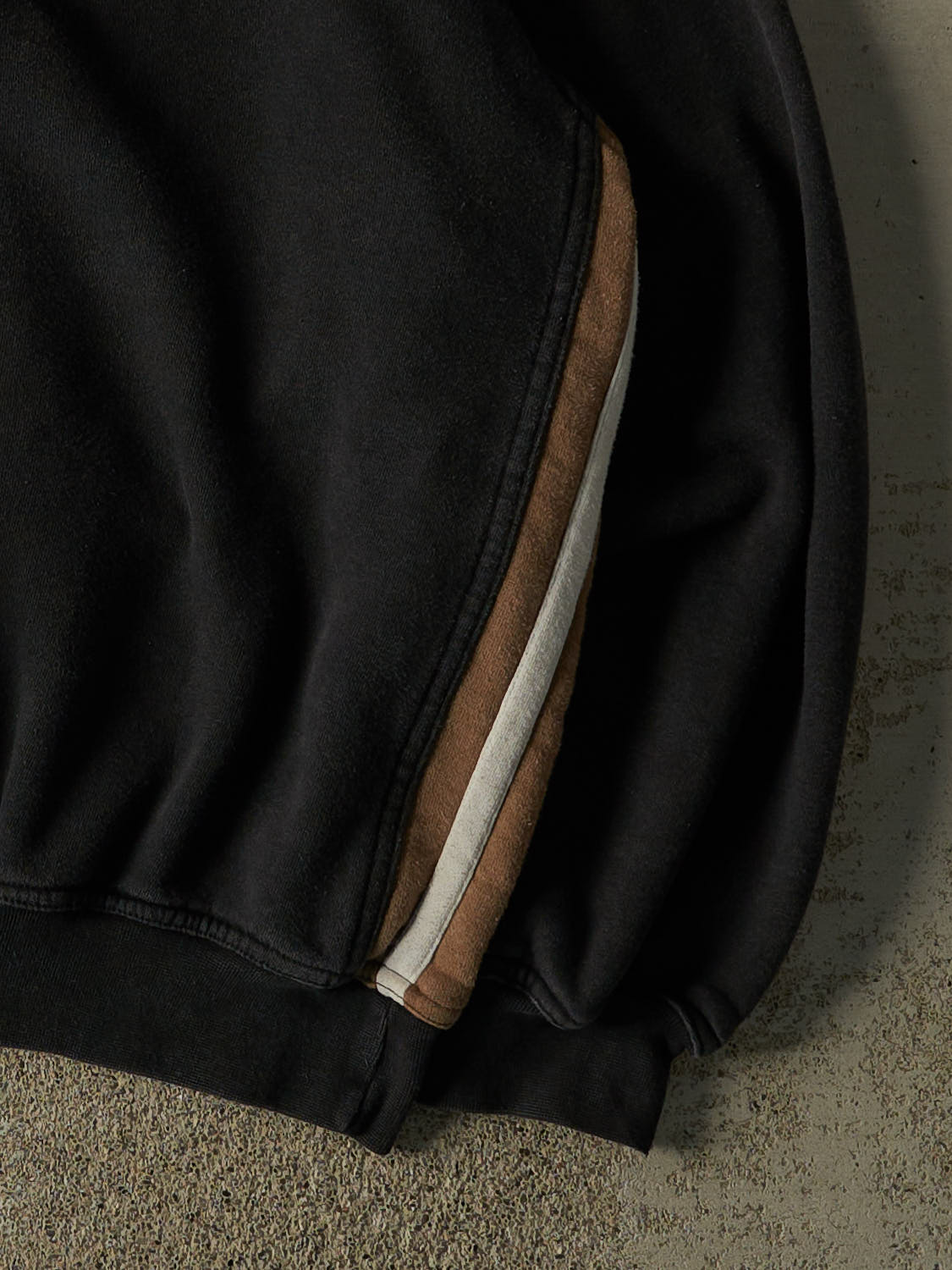 Vintage 90s Black Brooks Embroidered Crewneck (L)