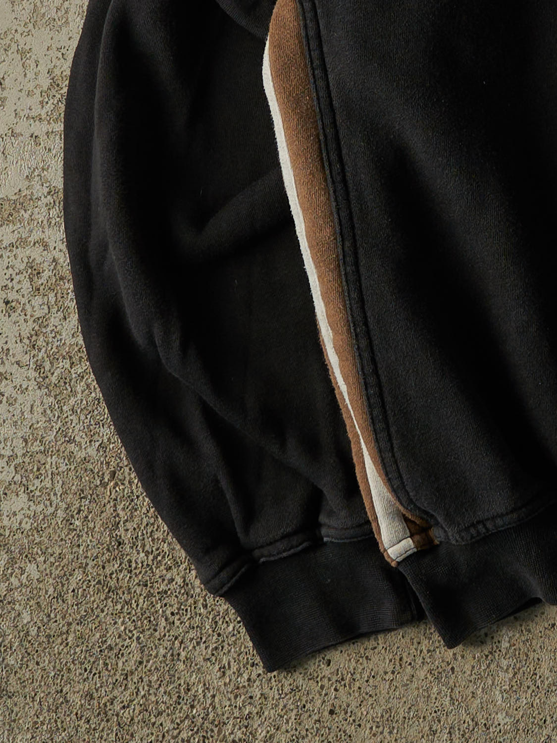 Vintage 90s Black Brooks Embroidered Crewneck (L)