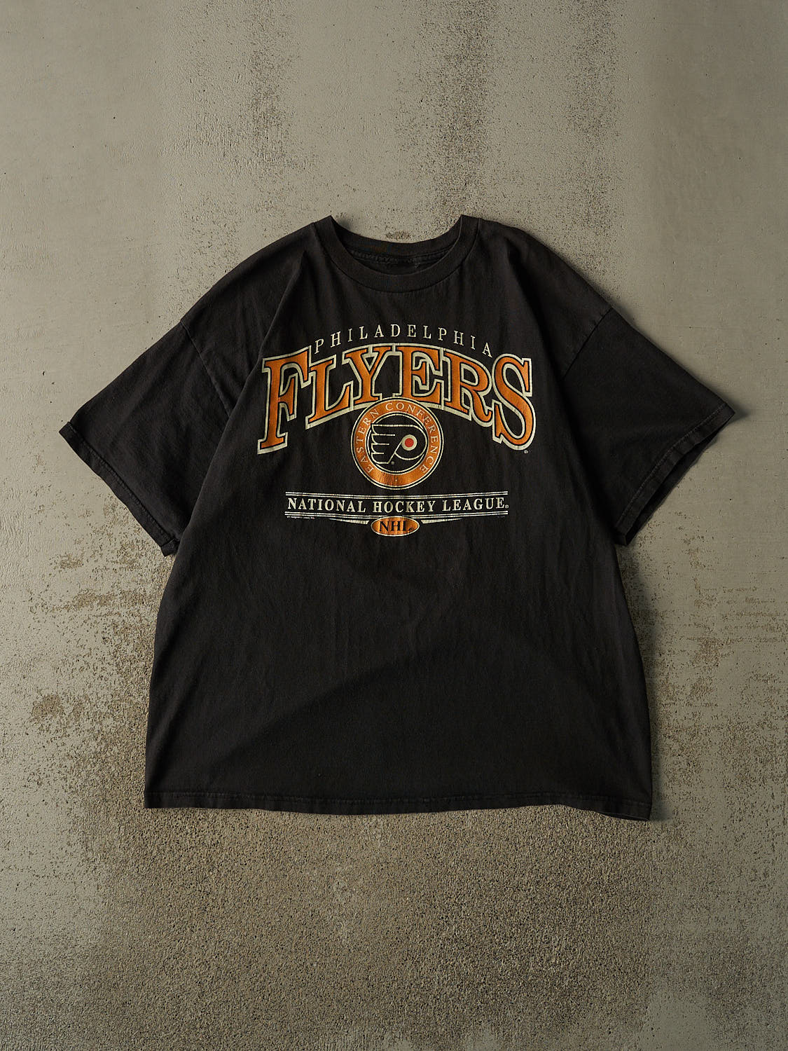 Vintage 90s Black Philadelphia Flyers Tee (XL)