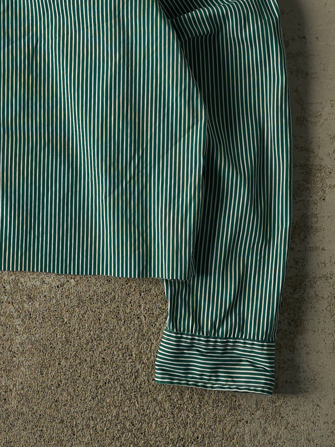 Vintage 90s Green Polo Cropped Button Up Long Sleeve (S/M)