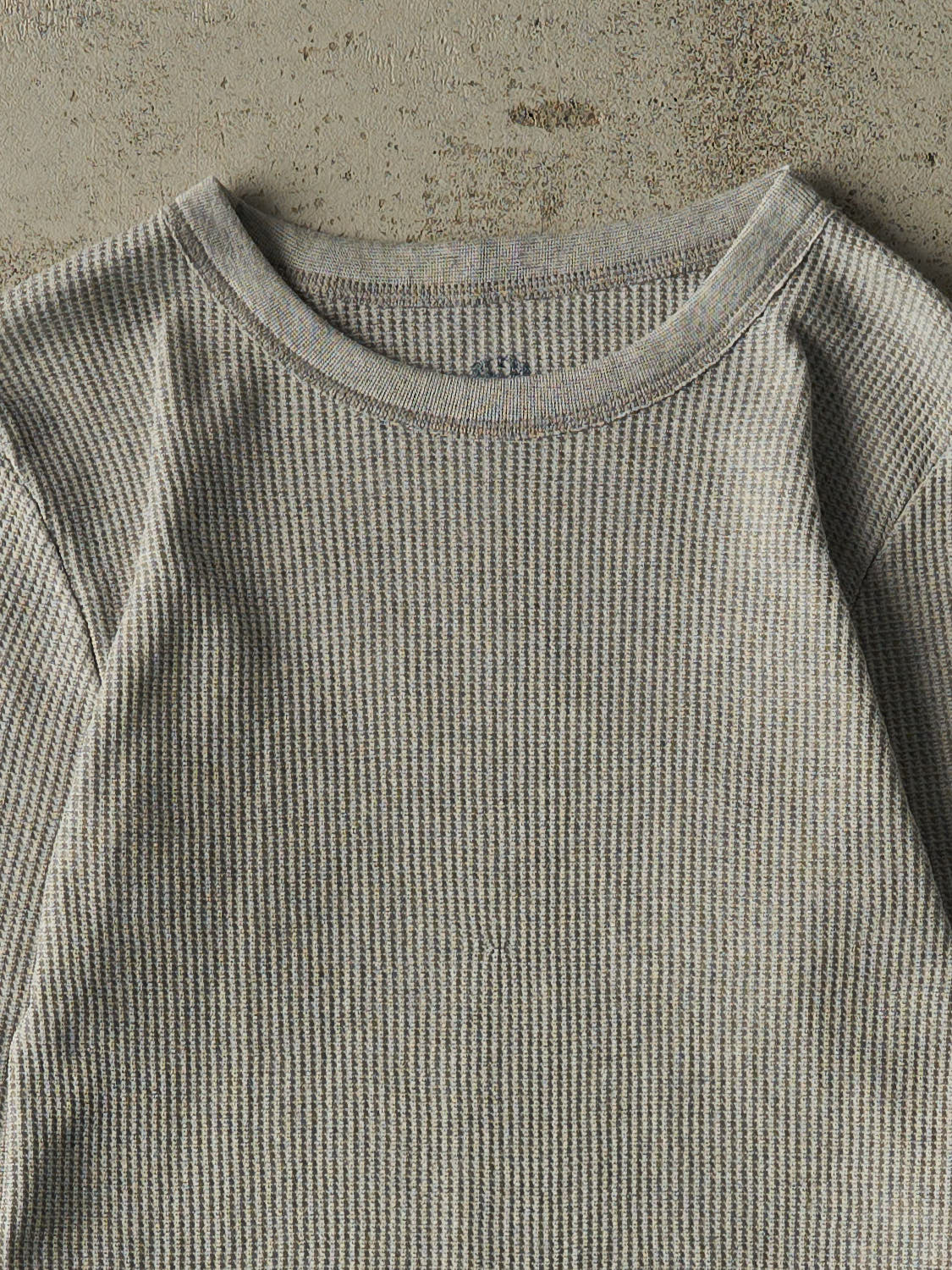 Vintage Y2K Grey Thermal Long Sleeve (XXXS/XXS)
