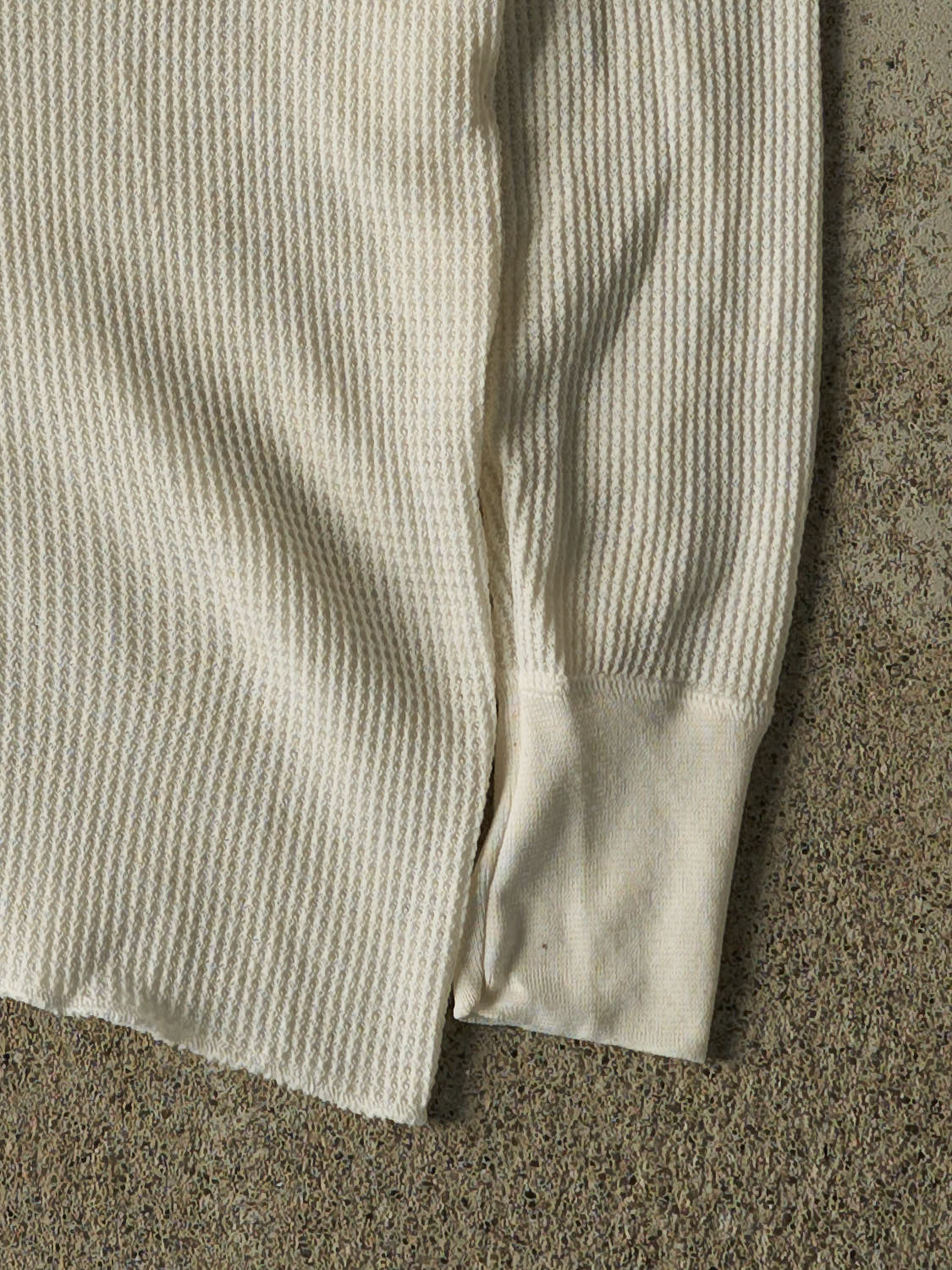 Vintage 90s White Thermal Long Sleeve (XS/S)