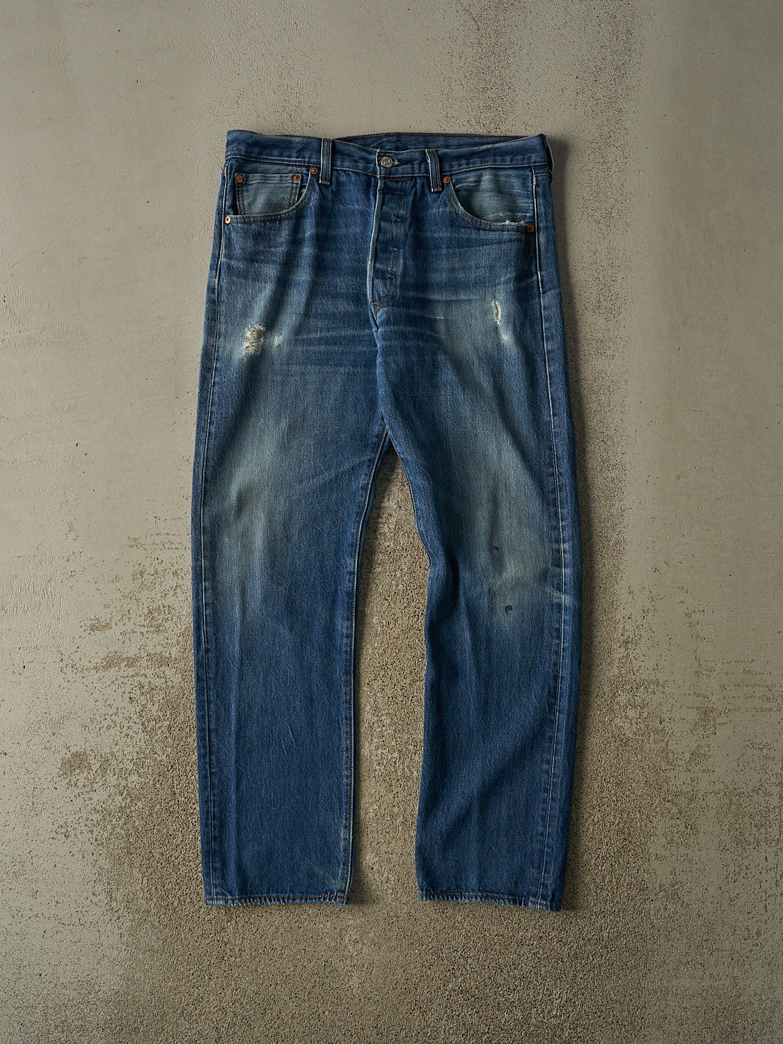 Vintage Y2K Mid Wash Levi's 501 Jeans (34x31)