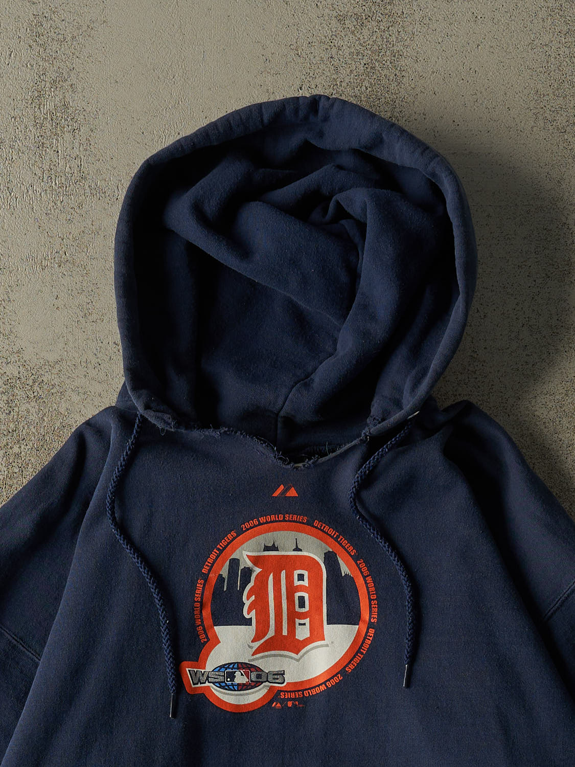 Vintage 06' Navy Blue Detroit Tigers World Series Hoodie (L/XL)