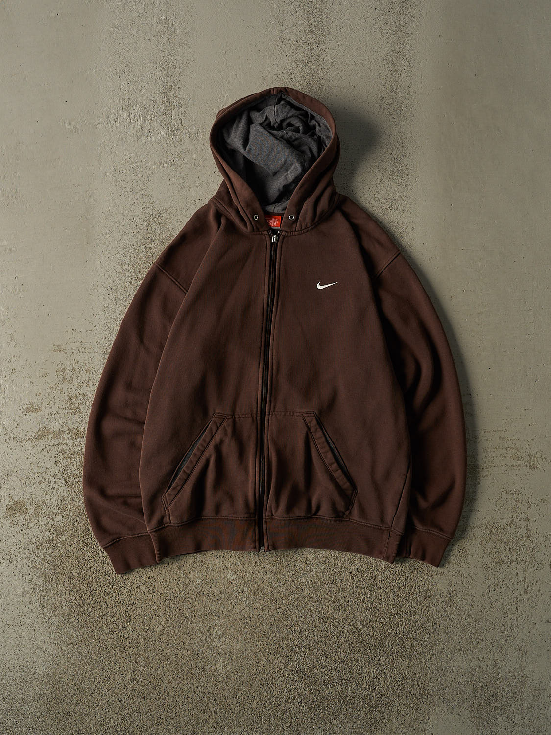 Vintage Y2K Faded Brown Nike Embroidered Zip Up Hoodie (M/L)