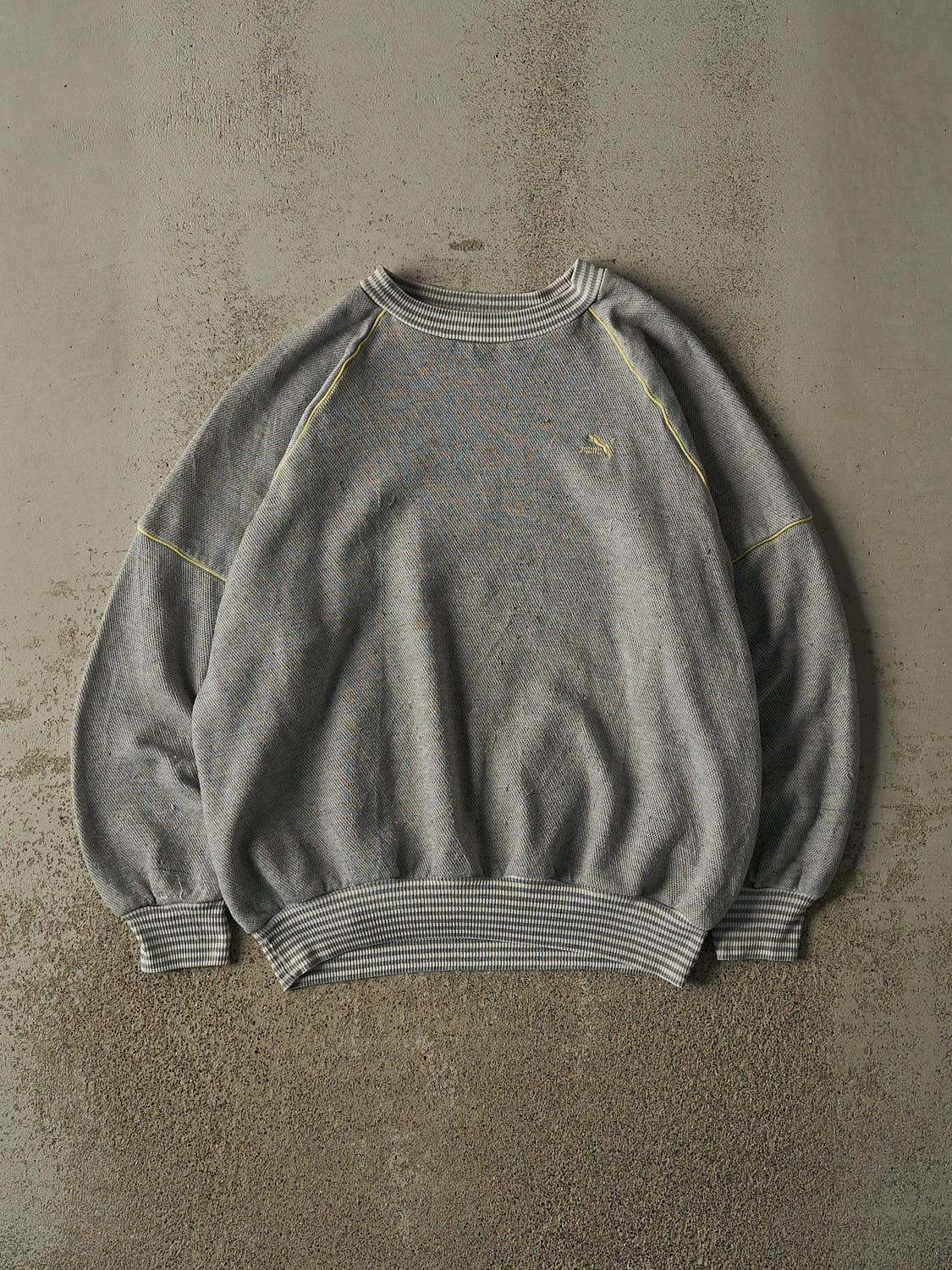 Vintage 80s Grey Puma Embroidered Crewneck (M)