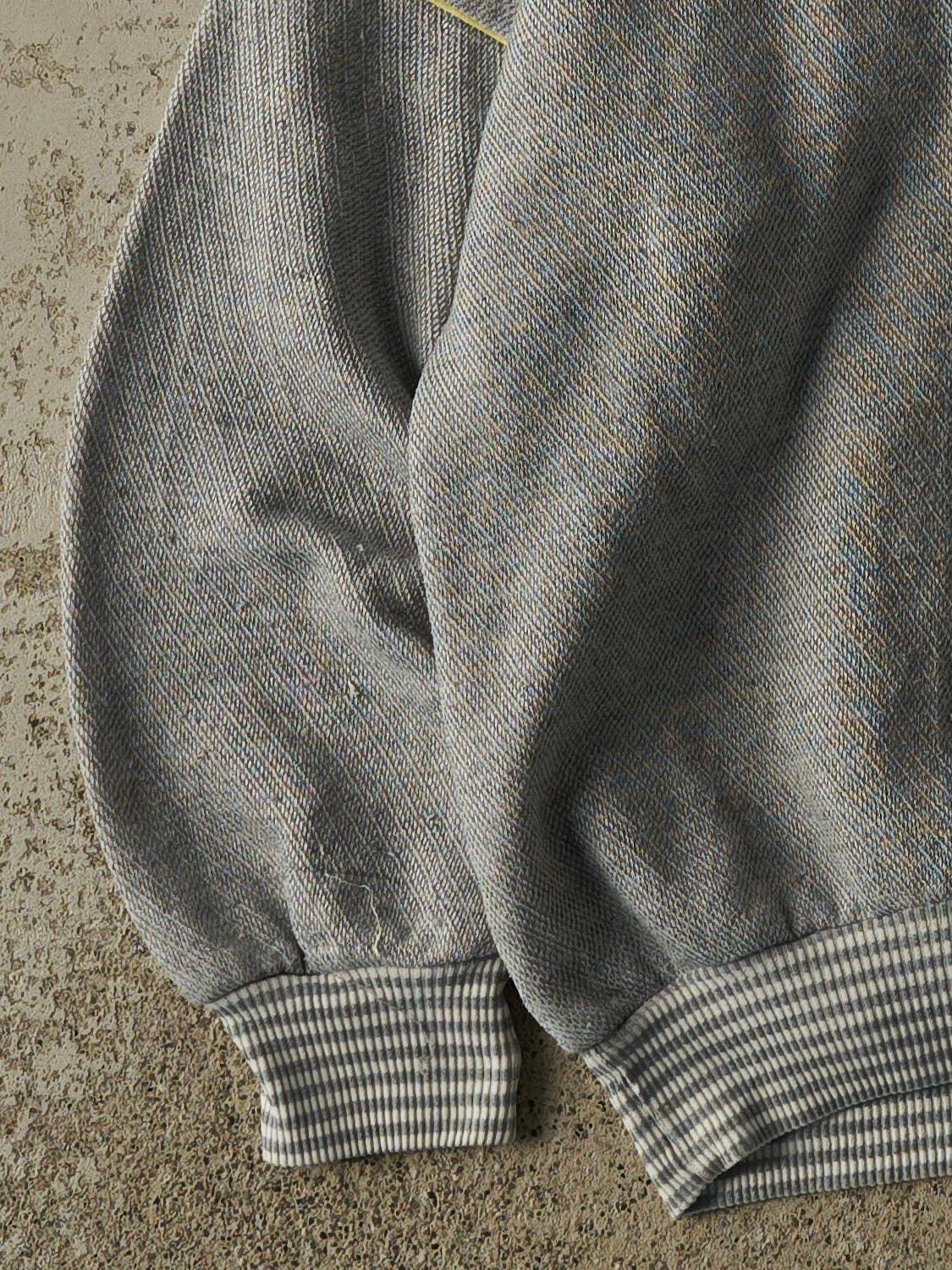 Vintage 80s Grey Puma Embroidered Crewneck (M)