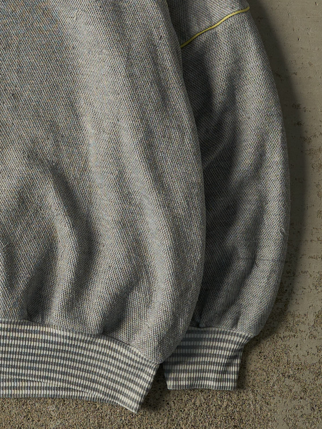 Vintage 80s Grey Puma Embroidered Crewneck (M)