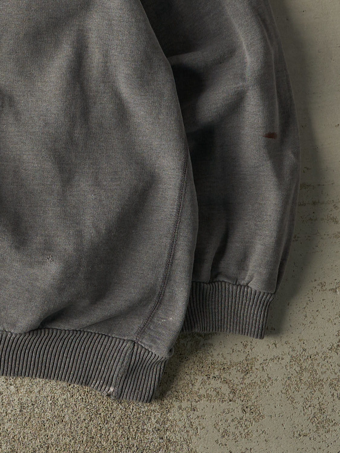 Vintage 90s Washed Grey Wind River Embroidered Crewneck (XL/XXL)
