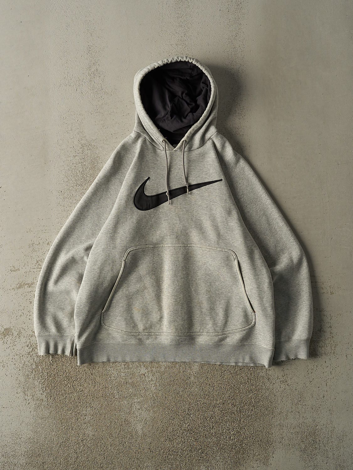 Vintage Y2K Grey Nike Embroidered Hoodie (L/XL)