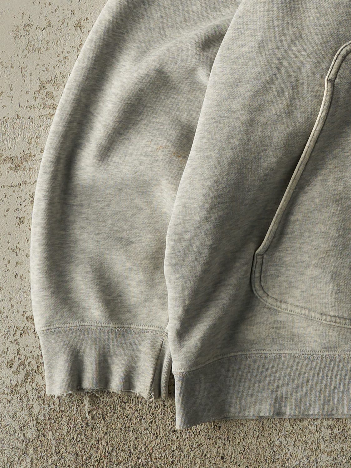 Vintage Y2K Grey Nike Embroidered Hoodie (L/XL)