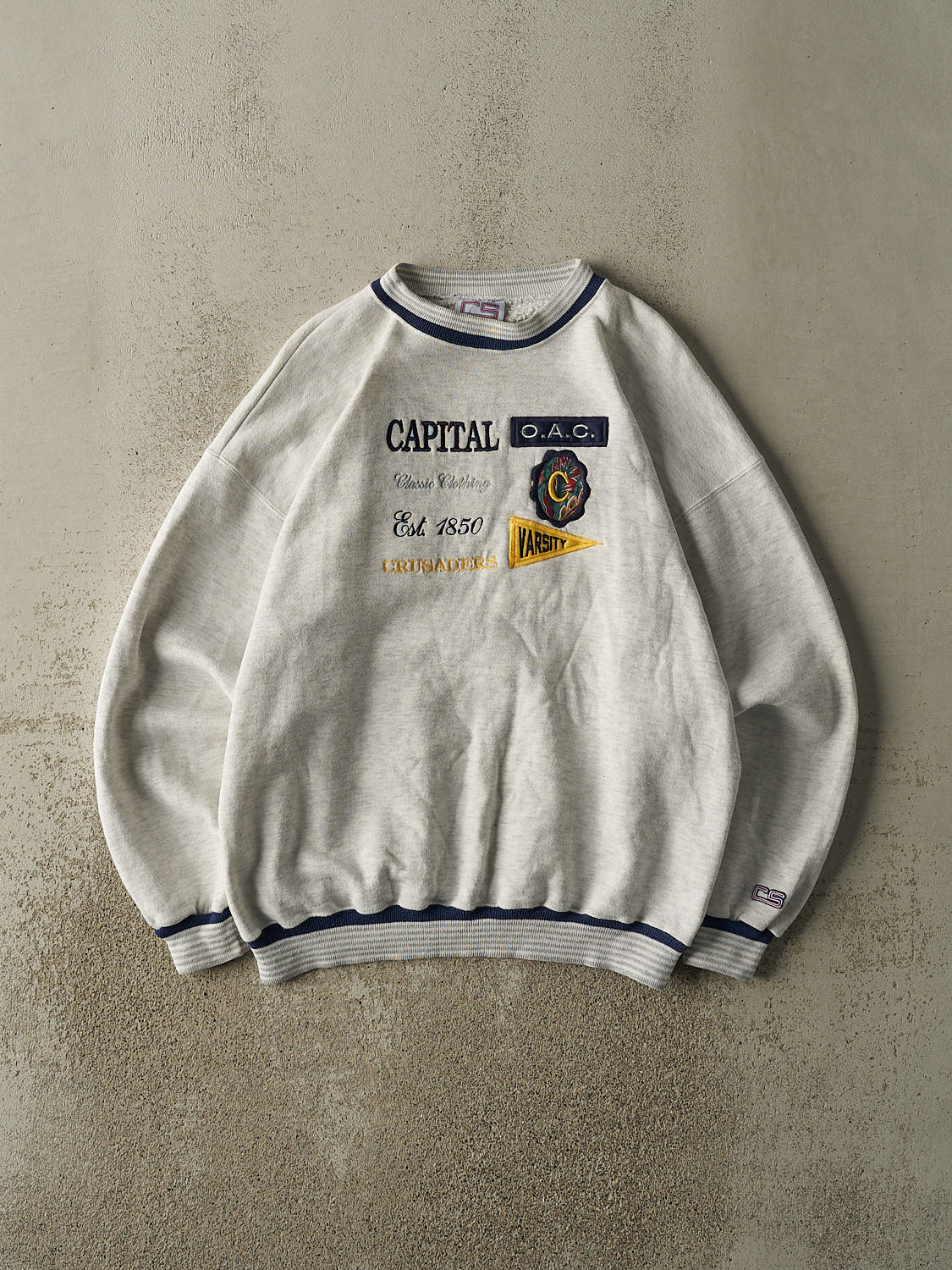 Vintage 90s Heather Grey Capital Crusaders Embroidered Ribbed Crewneck (L/XL)