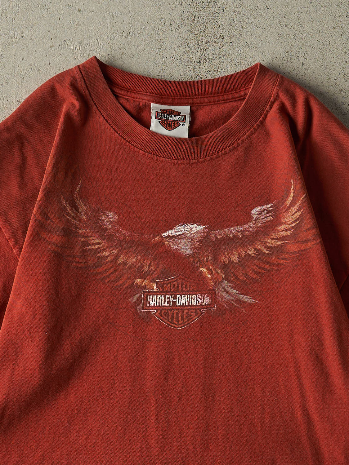 Vintage 08' Burgundy Harley Davidson Des Moines Iowa Tee (M/L)