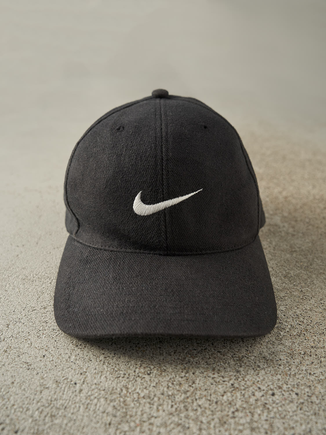 Vintage 90s Black Nike Embroidered Snapback (O/S)