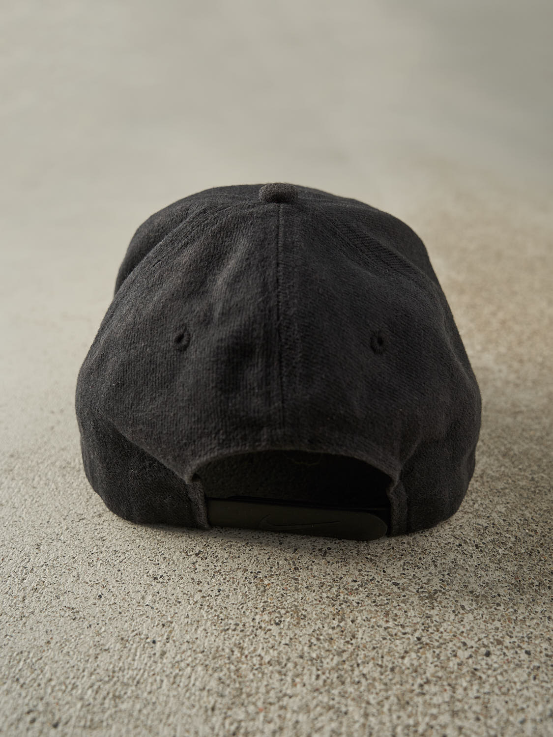Vintage 90s Black Nike Embroidered Snapback (O/S)