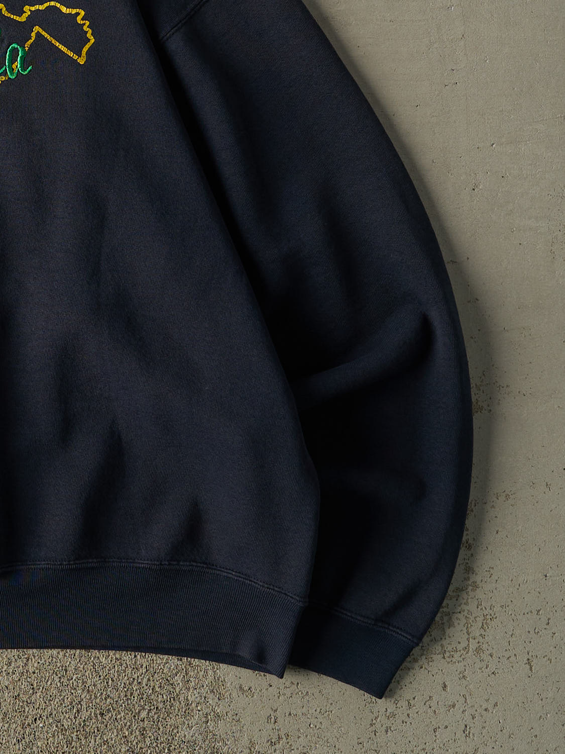 Vintage 90s Navy Blue West Virginia Embroidered Crewneck (XL)