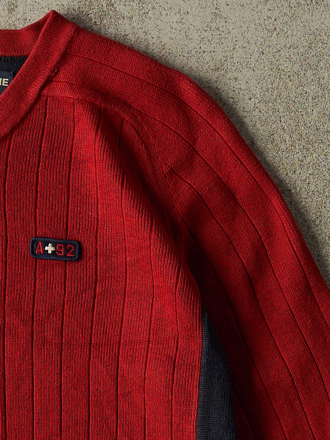 Vintage Y2K Red Abercrombie & Fitch Thermal Knit Long Sleeve (S/M)