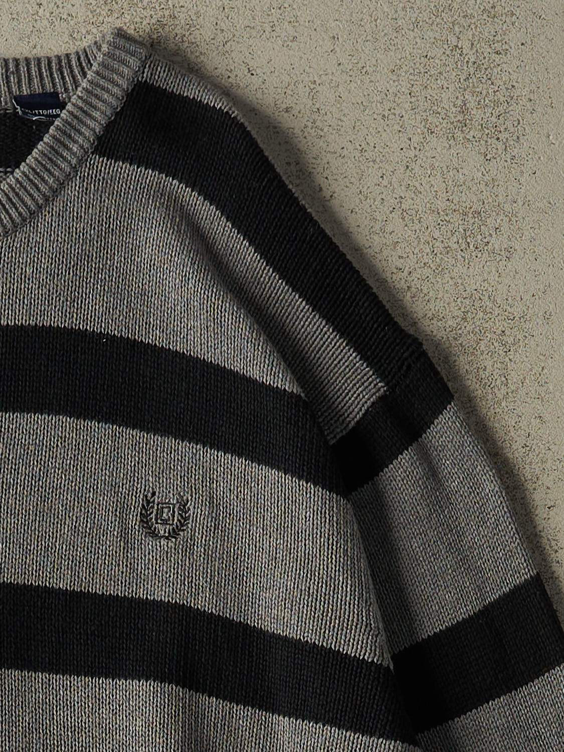 Vintage Y2K Grey Chaps Embroidered Striped Knit (XL/XXL)