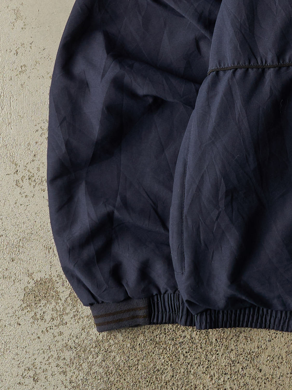 Vintage Y2K Navy Blue Reebok Windbreaker Jacket (L/XL)