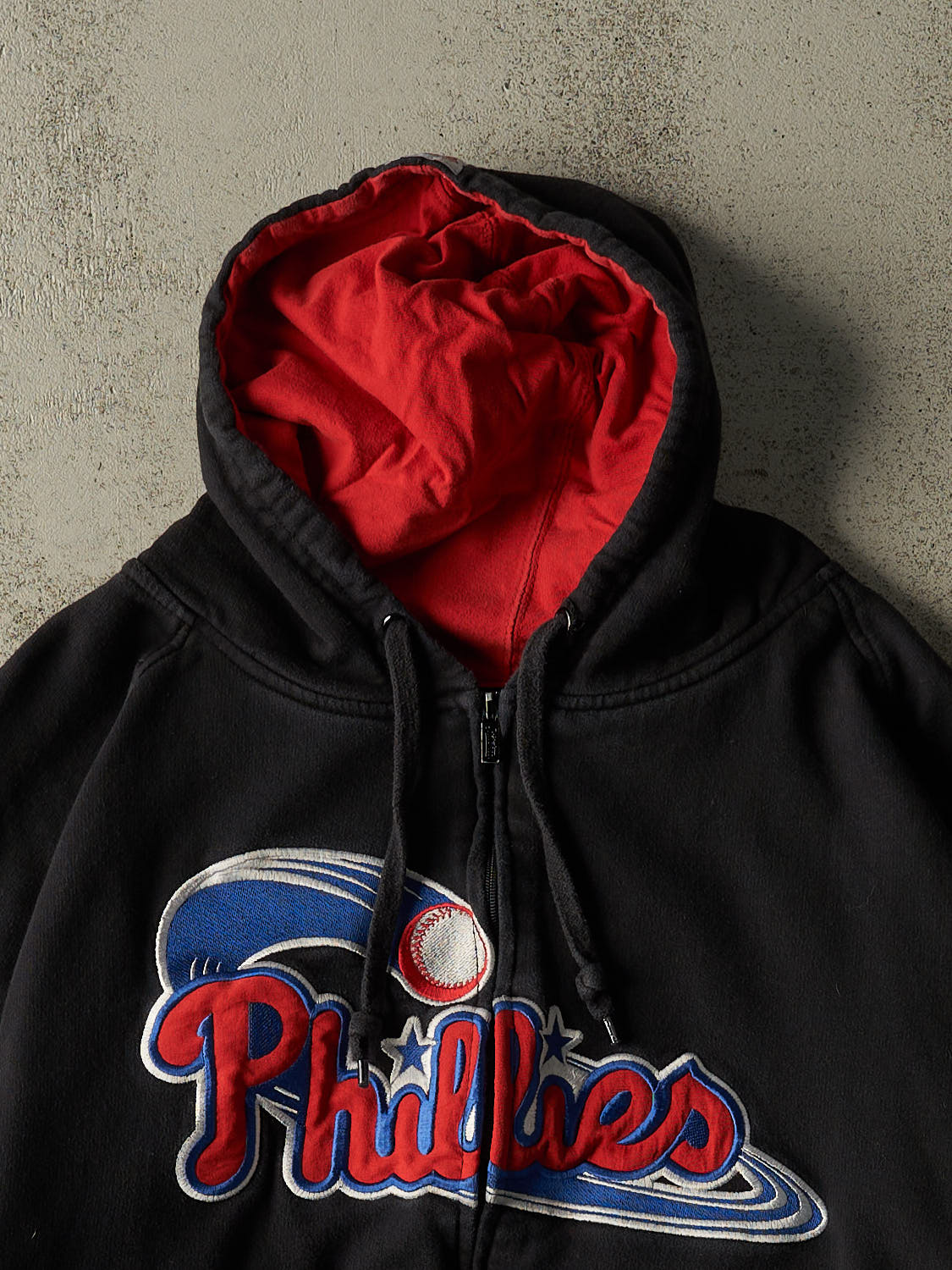 Vintage Y2K Black Philadelphia Phillies Zip Up Hoodie (XL)