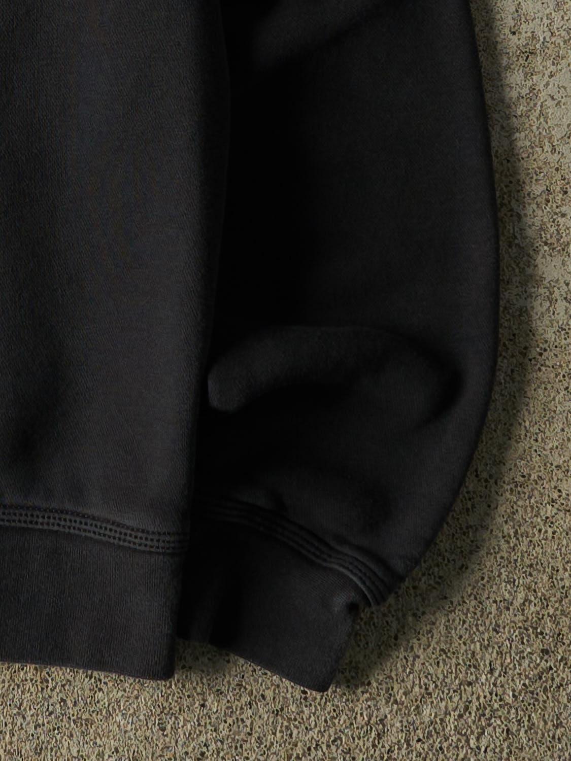 Vintage Y2K Black Nike Embroidered Crewneck (S)