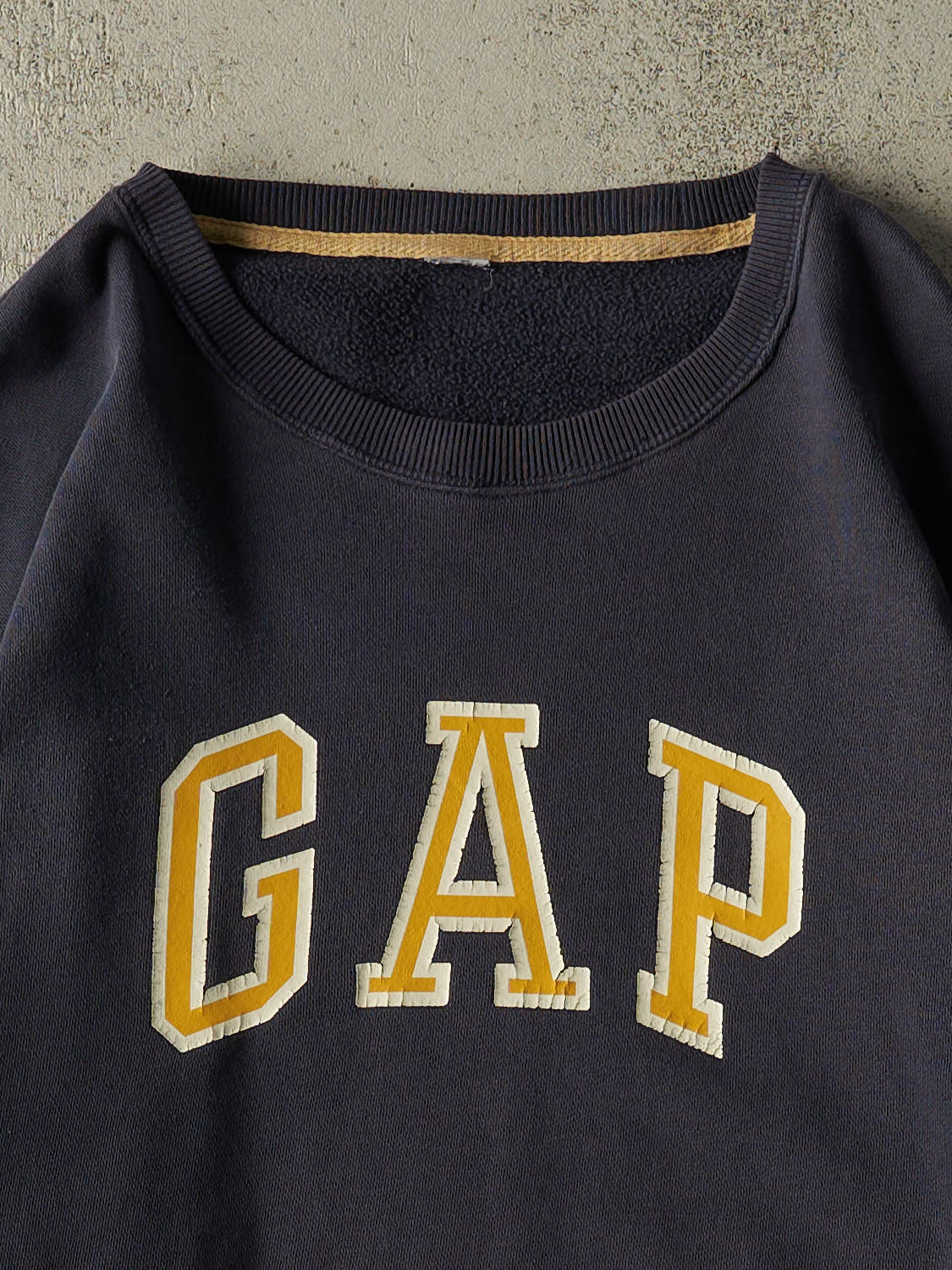 Vintage Y2K Navy Blue Gap Crewneck (XL/XXL)