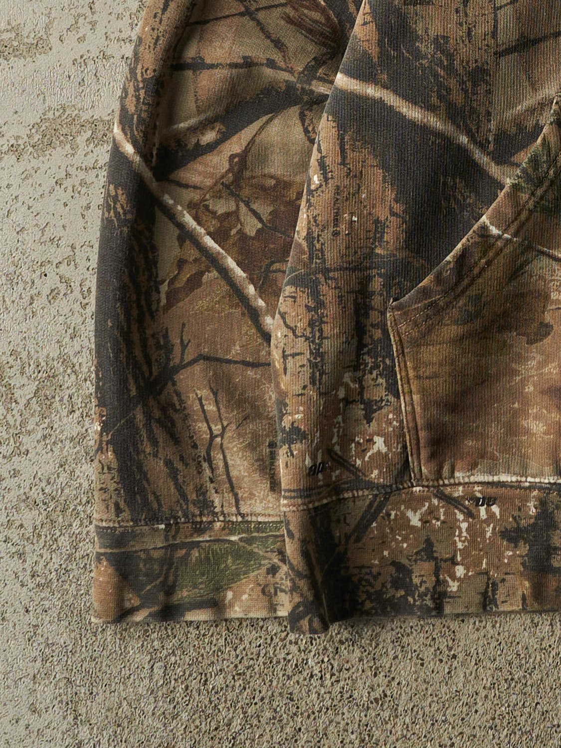 Vintage Y2K Camo Realtree Embroidered Logo Hoodie (XL/XXL)