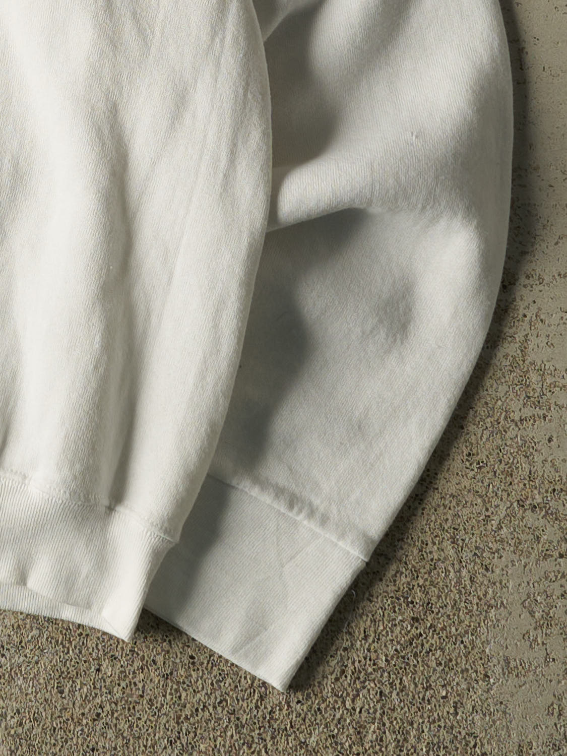 Vintage 90s White Blank Crewneck (L)