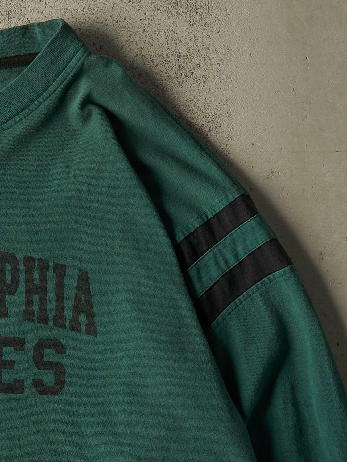 Vintage Y2K Green Philadelphia Eagles Long Sleeve (XL)