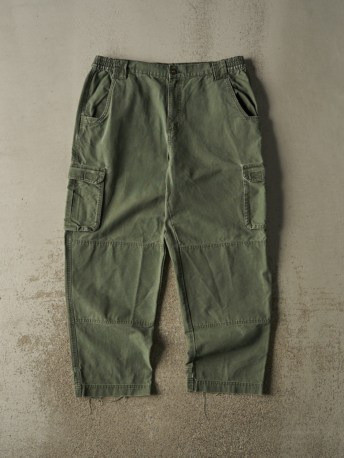 Vintage Y2K Green Cabela's Cargo Pants (36x30)